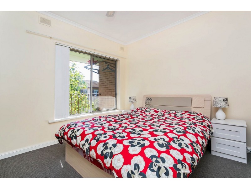 8 Montrose Avenue, Seaton SA 5023