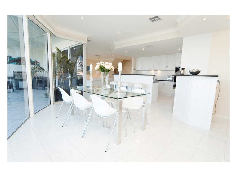 111 Gulf Point Drive, North Haven SA 5018