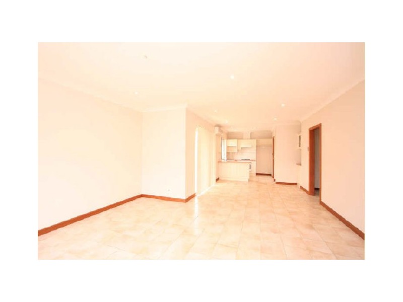 2/23 Russ Avenue, Seaton SA 5023