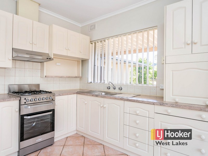 20 Carol Drive, Para Hills SA 5096