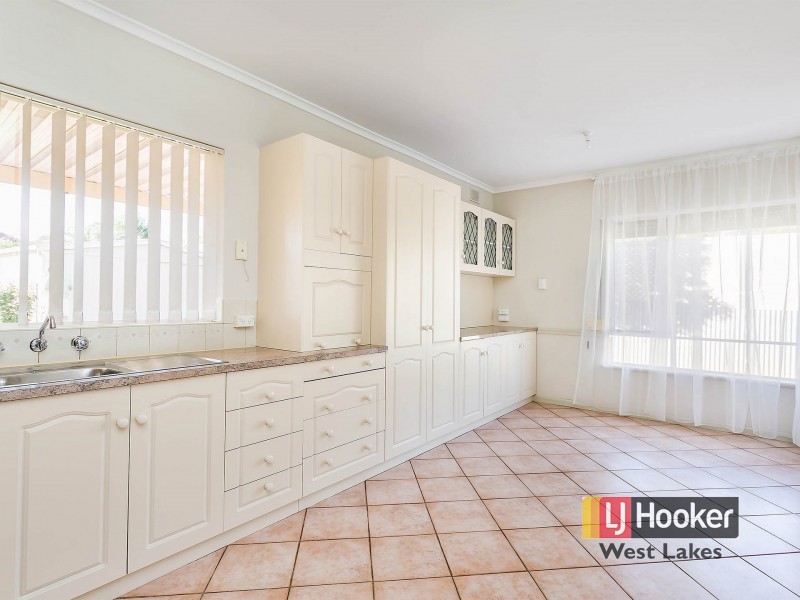 20 Carol Drive, Para Hills SA 5096