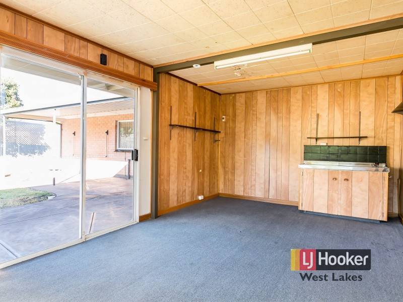 20 Carol Drive, Para Hills SA 5096