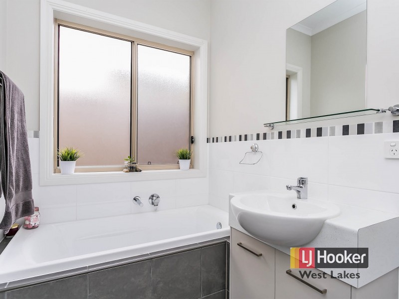3 Hughes Street, Birkenhead SA 5015