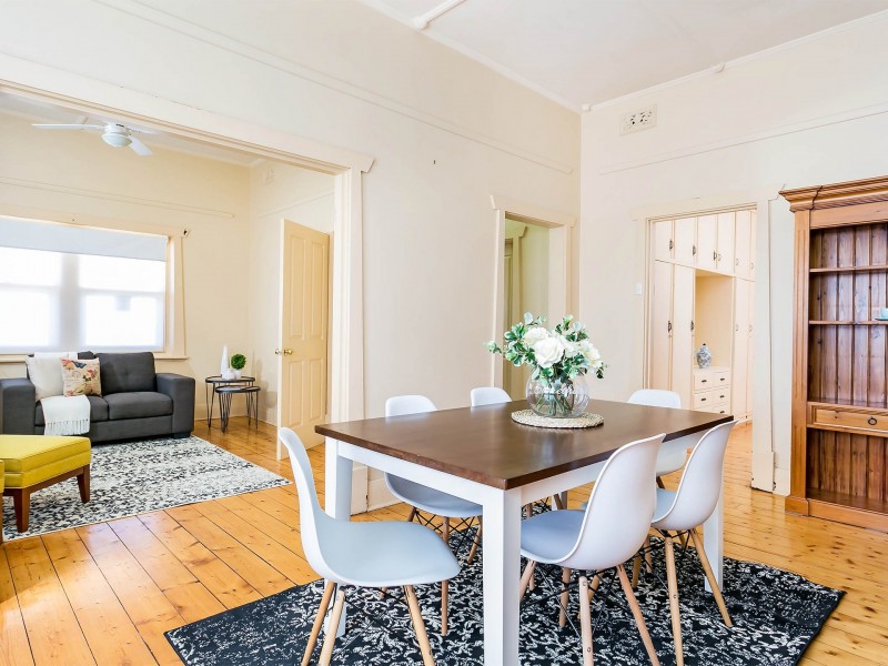 26 West Lakes Boulevard, Albert Park SA 5014
