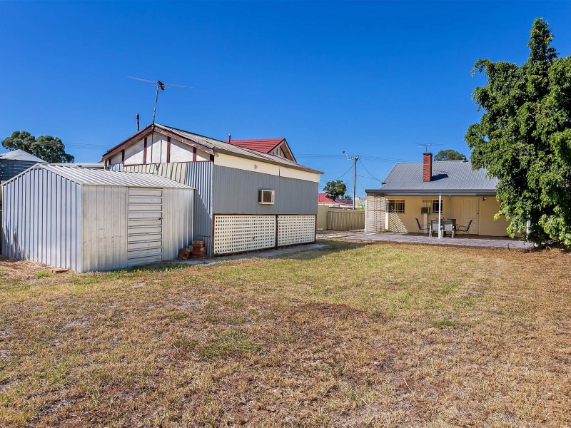 26 West Lakes Boulevard, Albert Park SA 5014