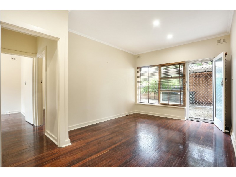 1/16 Pearson Street, Clarence Gardens SA 5039