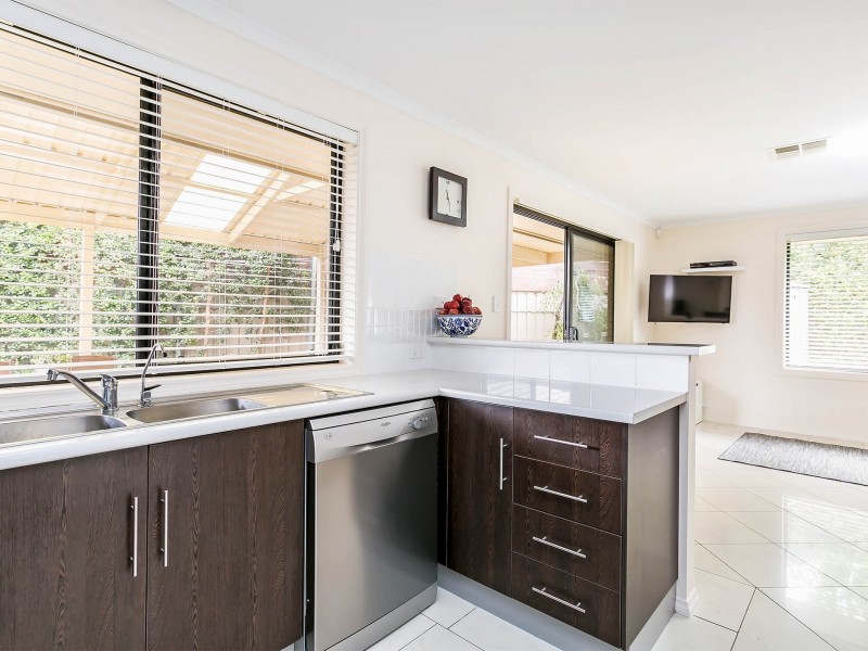 14 Fortrose Avenue, Seaton SA 5023