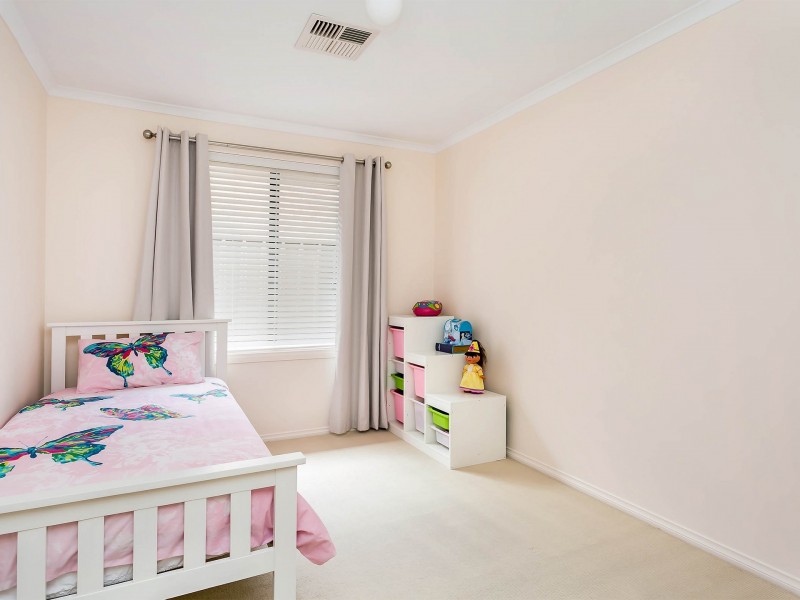 14 Fortrose Avenue, Seaton SA 5023