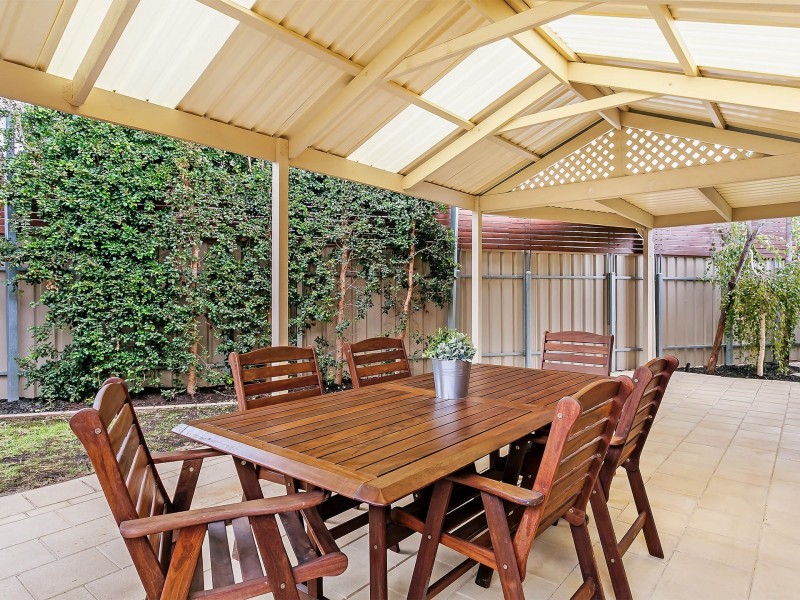 14 Fortrose Avenue, Seaton SA 5023