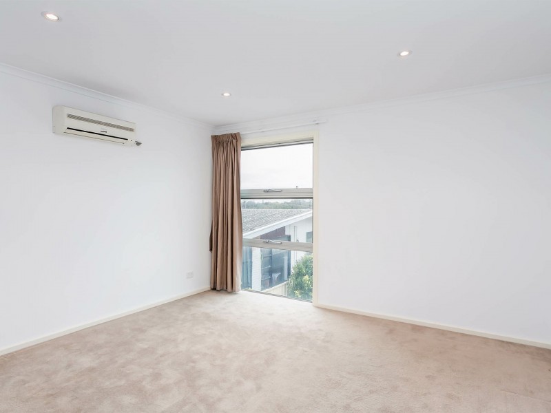 5 Clegowie Street, West Beach SA 5024