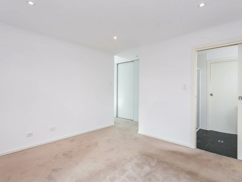 5 Clegowie Street, West Beach SA 5024
