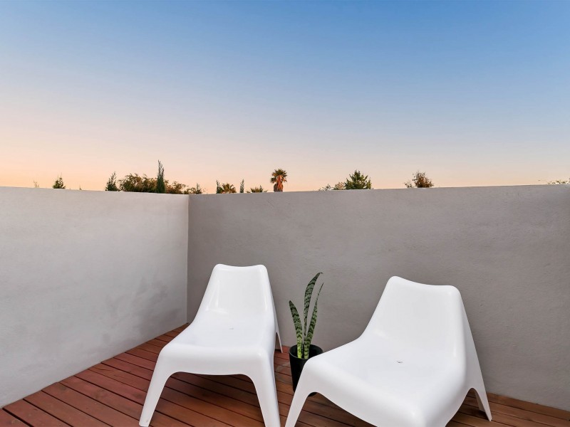 5 Yamba Grove, West Lakes Shore SA 5020