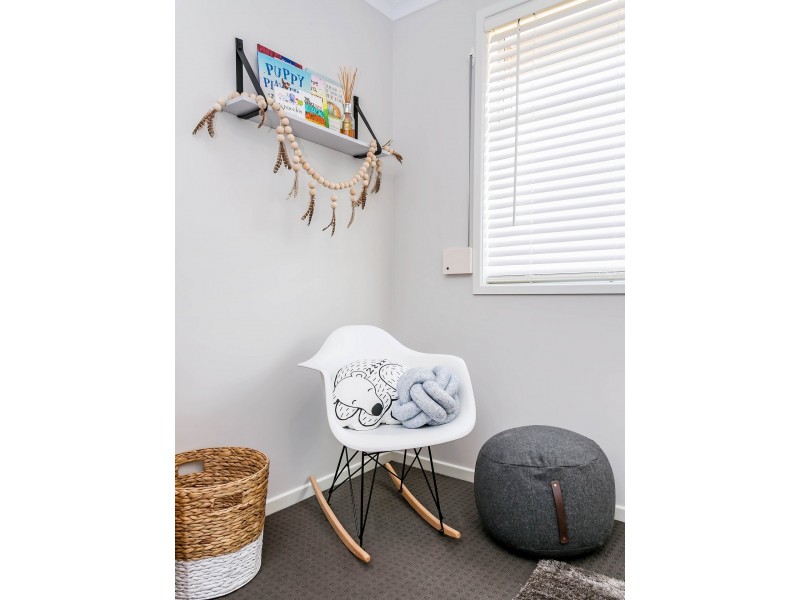 5 Yamba Grove, West Lakes Shore SA 5020