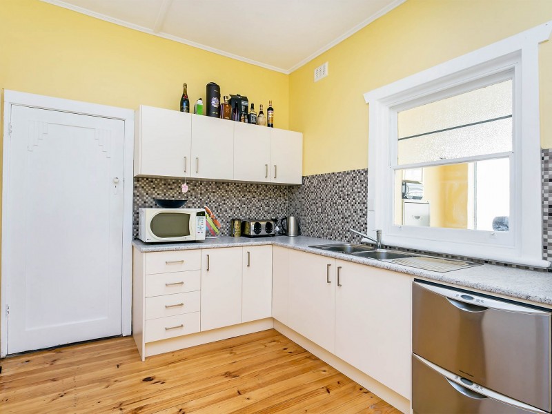 110 May Street, Woodville West SA 5011