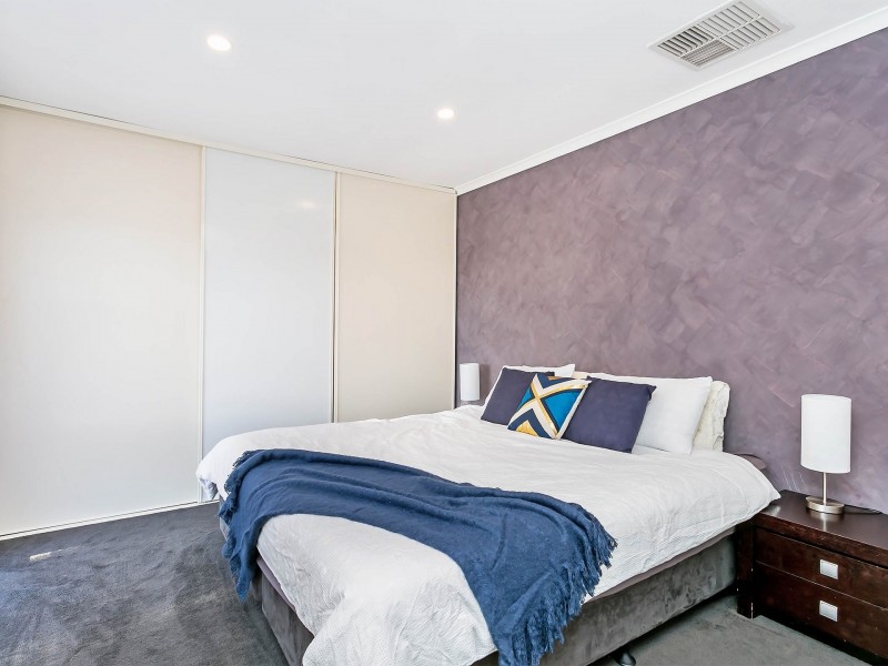 51 Warren Road, Para Vista SA 5093