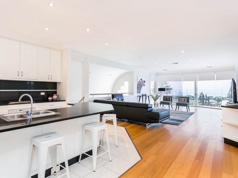 76a Seaview Road, West Beach SA 5024