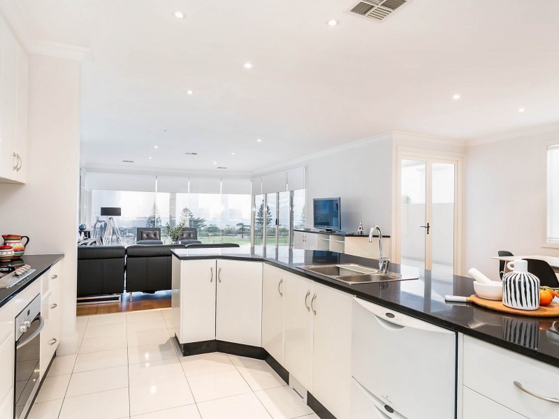 76a Seaview Road, West Beach SA 5024