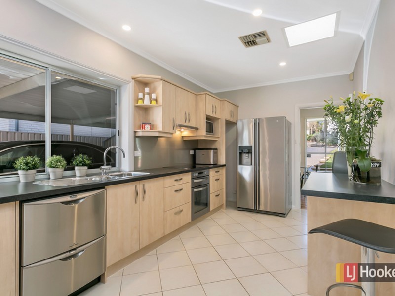 10 Hams Road, Flagstaff Hill SA 5159