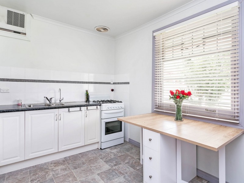 27 First Avenue, Cheltenham SA 5014