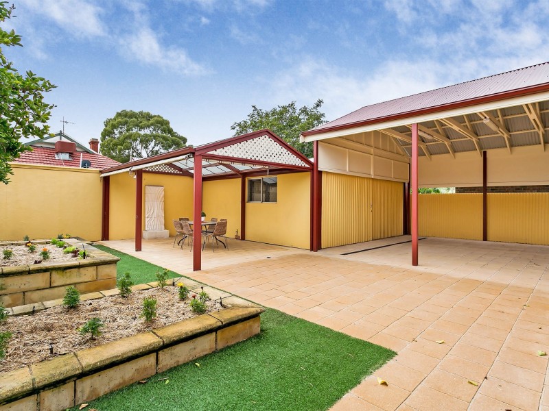 18 Tarcowie Street, Kilkenny SA 5009