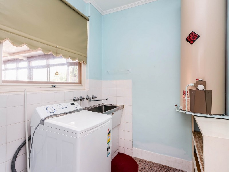 39 Seaton Terrace, Seaton SA 5023