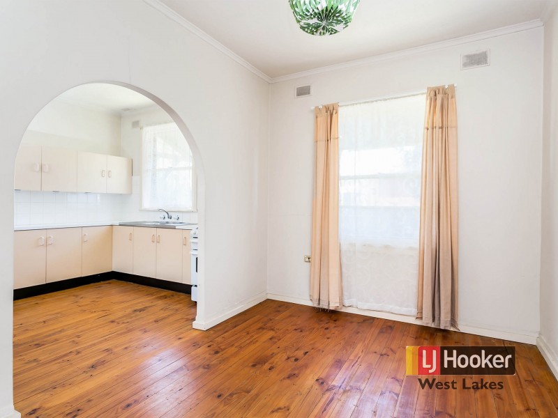 21 Carey Avenue, Seaton SA 5023