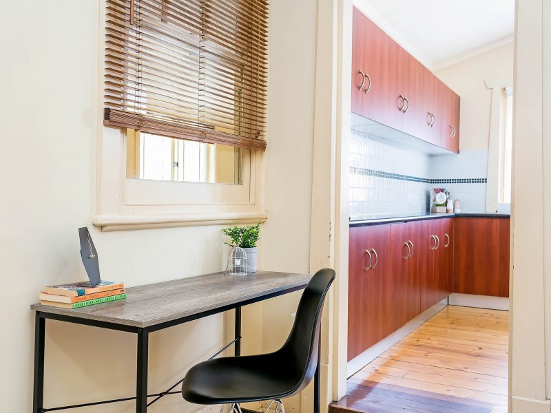 26 West Lakes Boulevard, Albert Park SA 5014