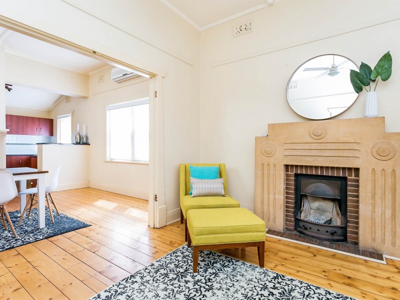 26 West Lakes Boulevard, Albert Park SA 5014
