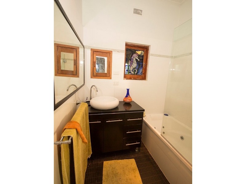 11 Victoria Street, Albert Park SA 5014