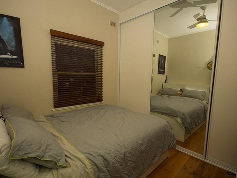 11 Victoria Street, Albert Park SA 5014