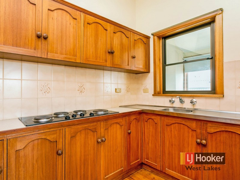 1 Carnarvon Avenue, Brooklyn Park SA 5032