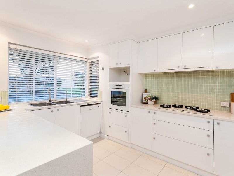 58 McDonald Grove, West Lakes SA 5021