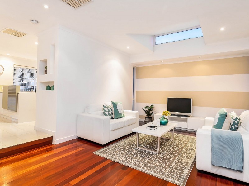 58 McDonald Grove, West Lakes SA 5021