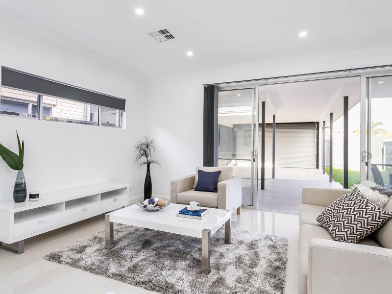 38 Tunbridge Street, Woodville South SA 5011