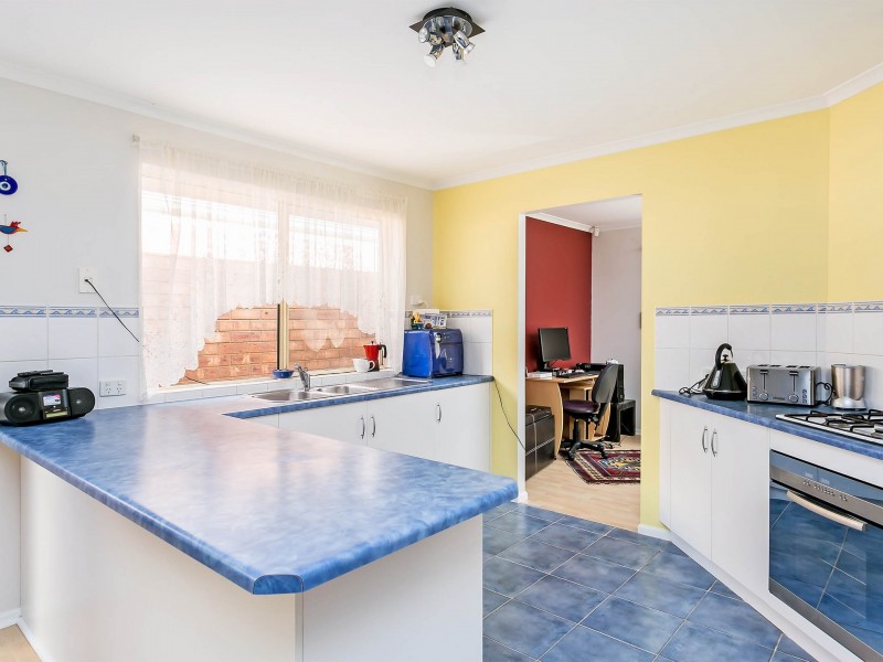 6 Darlton Court, Andrews Farm SA 5114