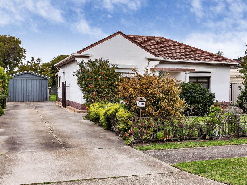 10 Percy Street, Seaton SA 5023