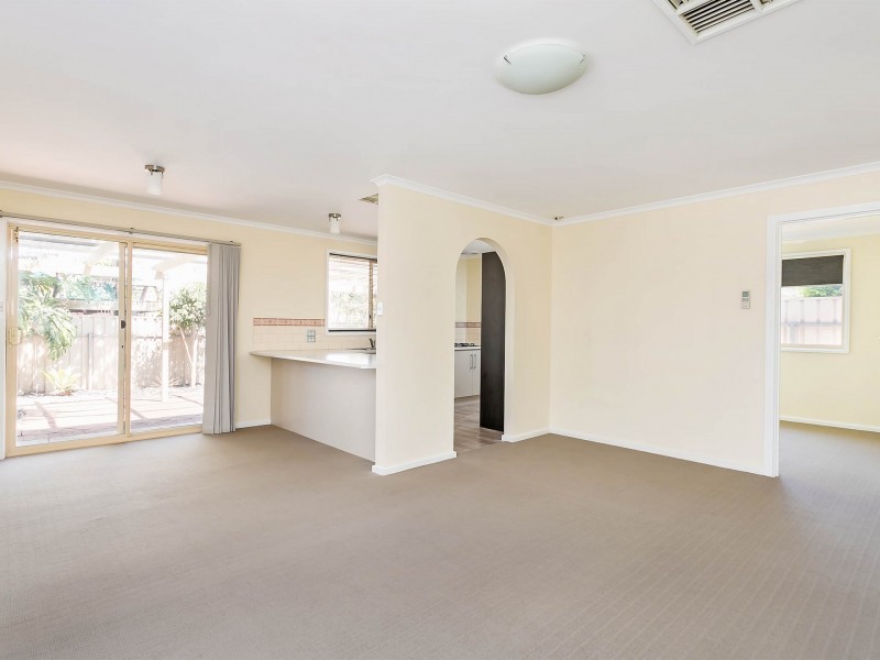 16 Admiralty Crescent, Seaford Rise SA 5169