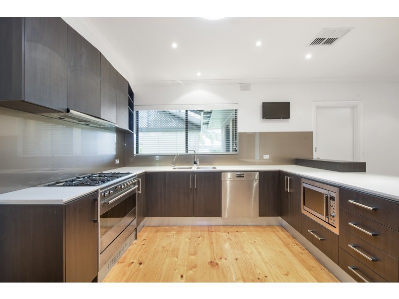 15 White Sands Drive, Grange SA 5022