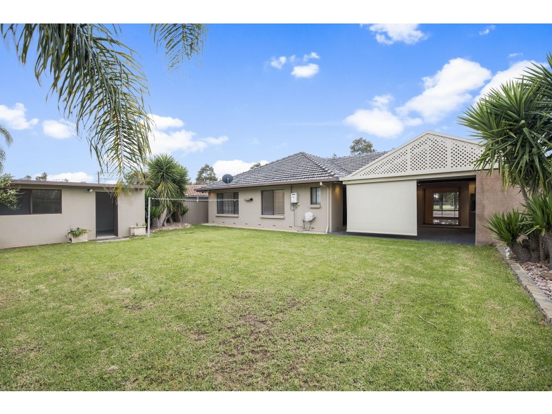 15 White Sands Drive, Grange SA 5022