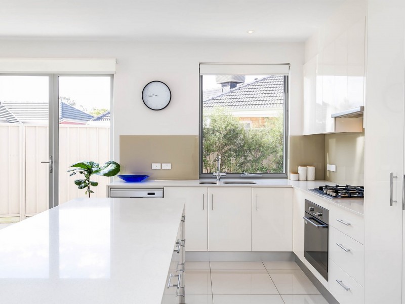 33A Sharpie Crescent, Grange SA 5022