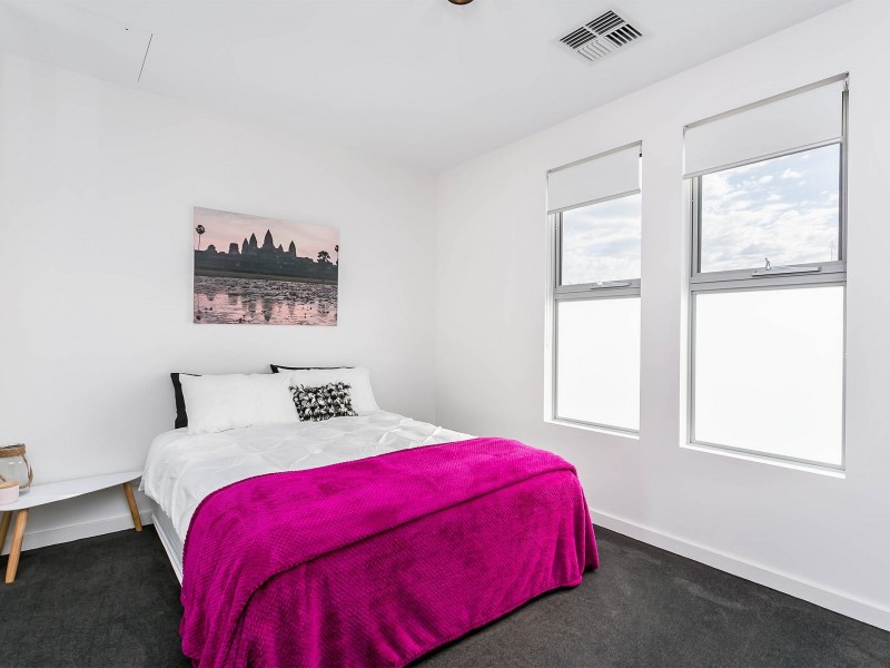 33A Sharpie Crescent, Grange SA 5022