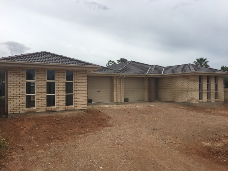 1/26a & 2/26 Thomas Street, Salisbury SA 5108