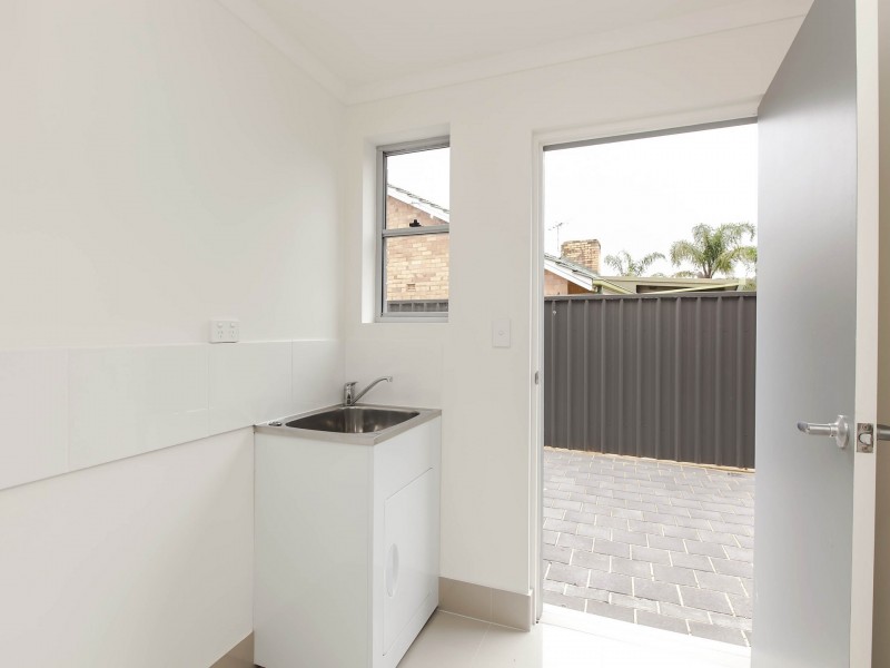 1-4/16 Pasteur Street, Elizabeth Vale SA 5112