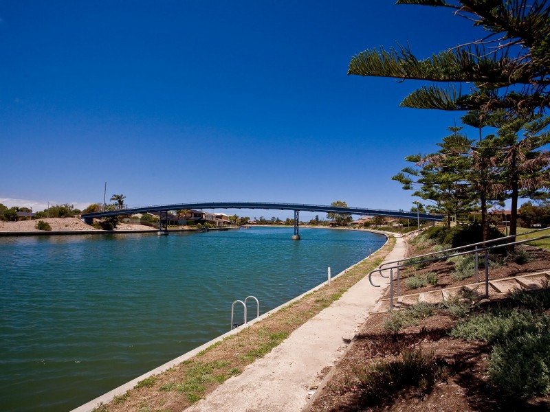 47 Banksia Street, West Lakes SA 5021