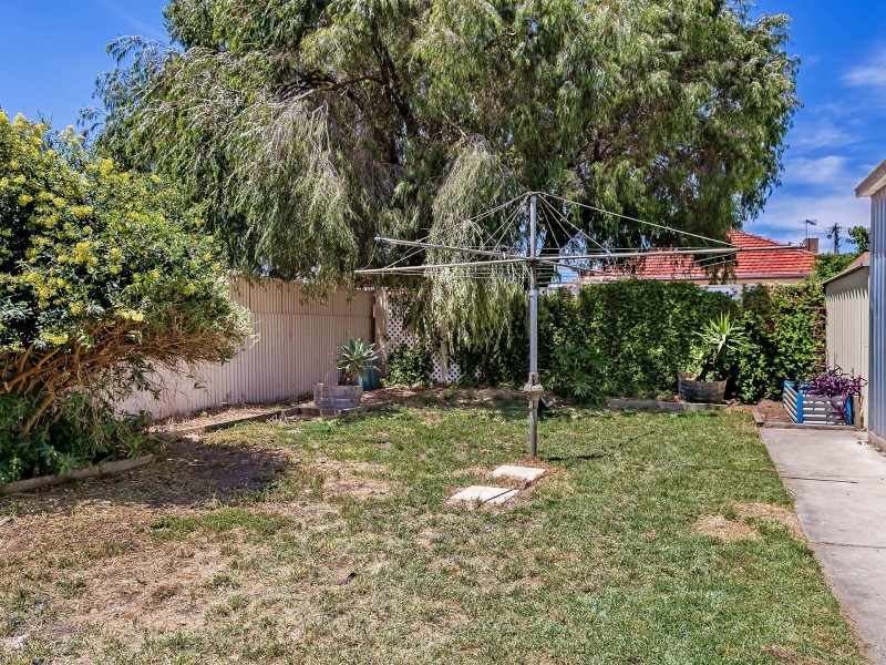 31 Tapleys Hill Road, Hendon SA 5014