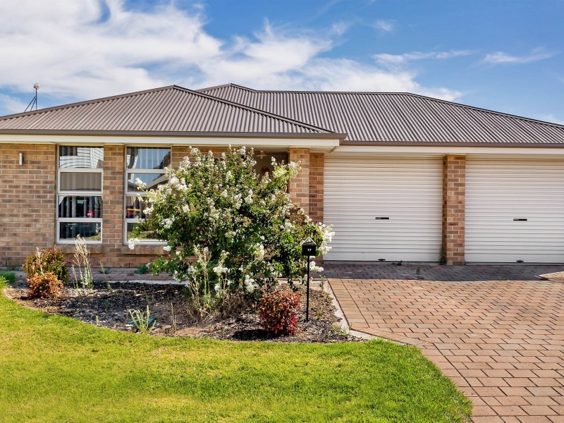 17 Biarritz Street, Munno Para West SA 5115