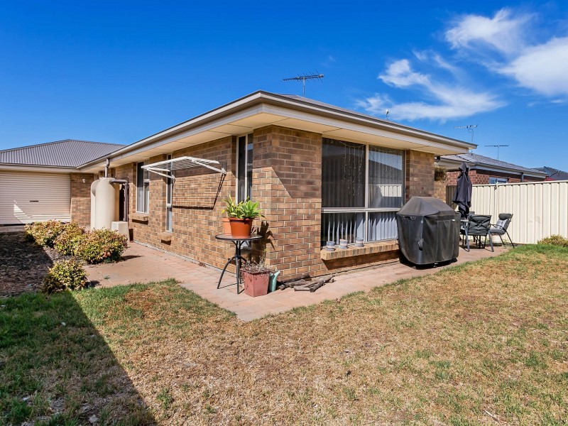 17 Biarritz Street, Munno Para West SA 5115