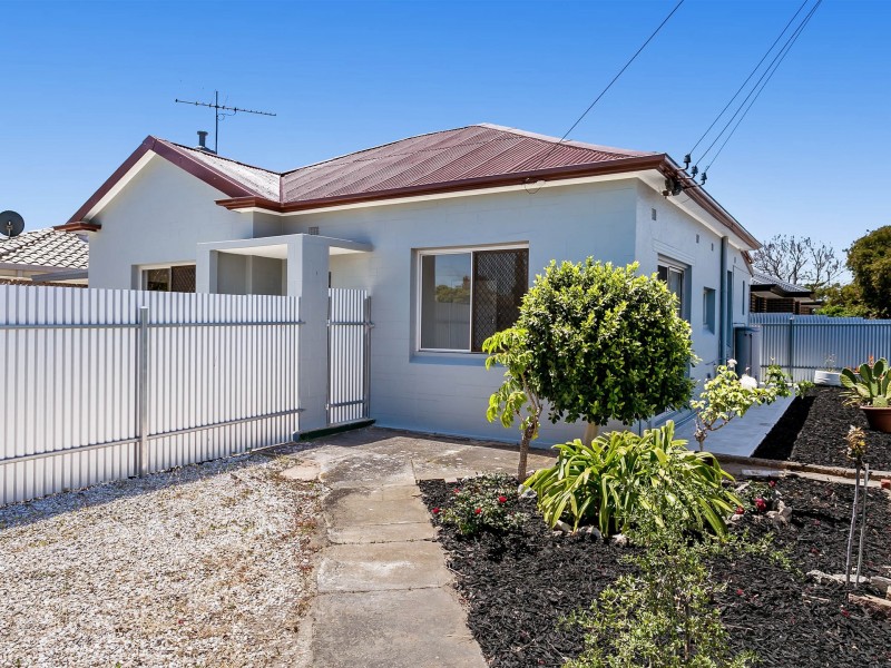224 Railway Terrace, Taperoo SA 5017