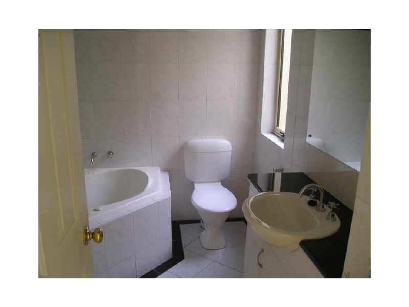 4 Edwin Street, West Lakes Shore SA 5020