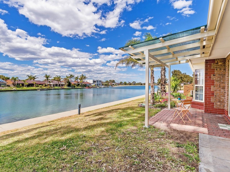 1/6 Anglers Court, West Lakes Shore SA 5020
